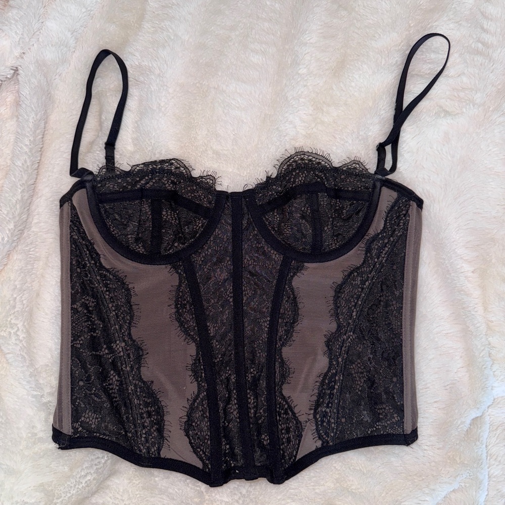 Urban Outfitters Black and Tan Lace Bustier